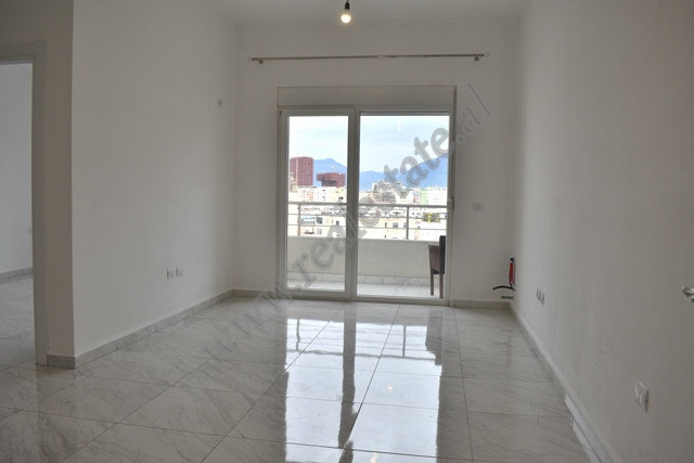 Office space for rent at Kika Complex in Tirana, Albaina.
It is positioned on the sixth floor of a 